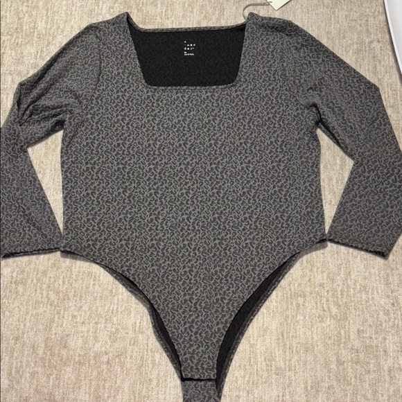 2x NWT Longsleeve bodysuit grey animal print stretchy A New Day Plus - Picture 1 of 4
